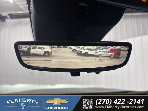 Used 2025 Chevrolet Traverse High Country image 31