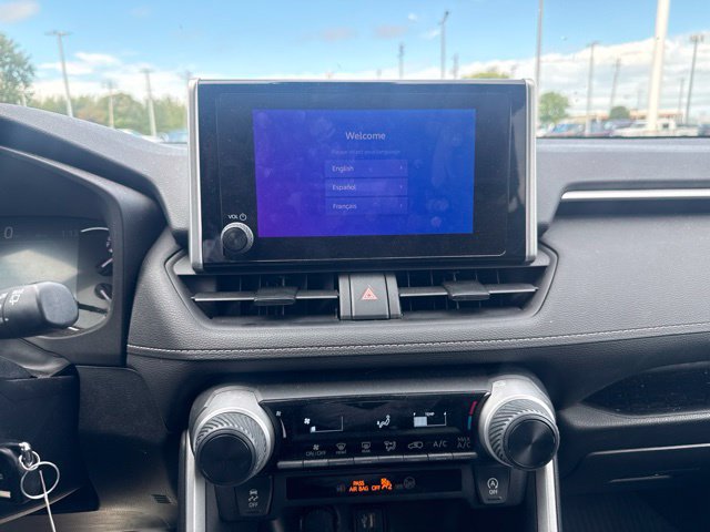Certified 2023 Toyota RAV4 LE AWD/4WD image 19