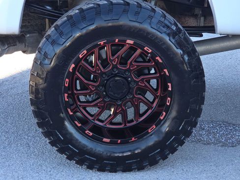 Used 2019 Ford F250 XLT image 9