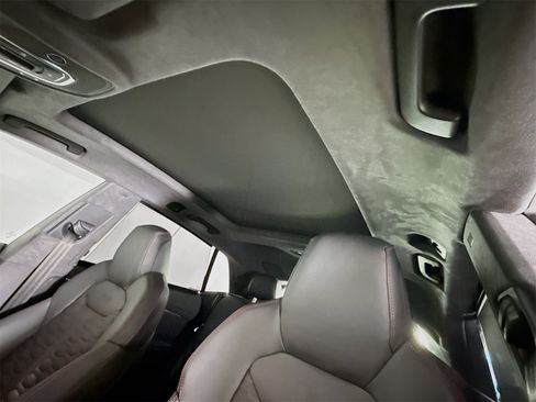 New 2025 Audi RS Q8 performance image 23