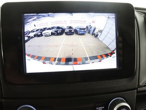 Used 2025 RAM ProMaster 2500 w/ Convenience Group FWD image 33