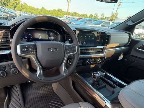 New 2026 Chevrolet Silverado 1500 RST w/ RST All Star Premium Package AWD/4WD image 19