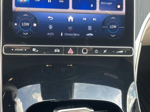 Certified 2025 Mercedes-Benz GLC 300 image 34