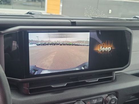 New 2026 Jeep Gladiator Sport image 11