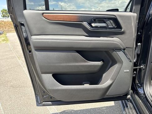 New 2026 GMC Yukon XL Denali w/ Denali Reserve Package AWD/4WD image 23