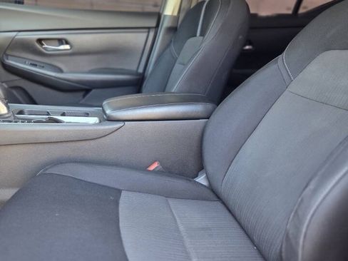 Used 2021 Nissan Sentra SV FWD image 28
