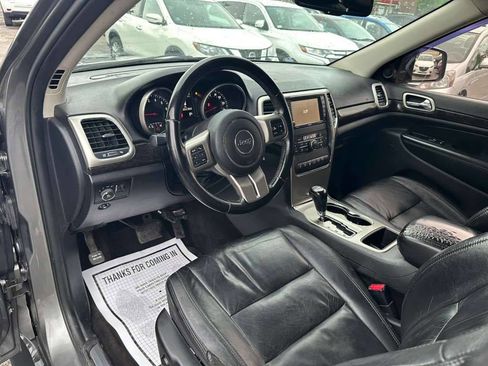 Used 2012 Jeep Grand Cherokee Laredo RWD image 10