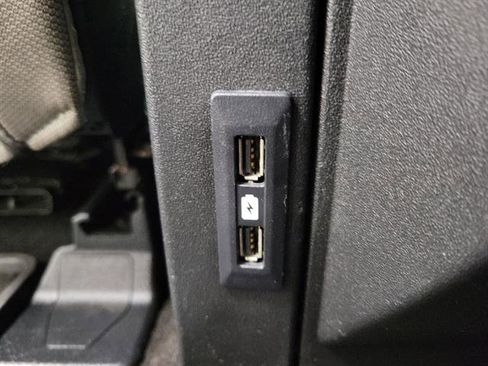 Used 2019 Ford F150 XLT w/ XTR Package image 16