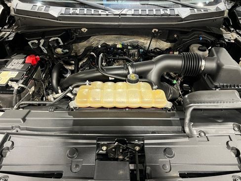 Used 2019 Ford F150 XLT w/ XTR Package image 41