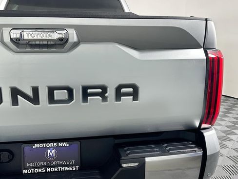 Used 2022 Toyota Tundra Limited image 14