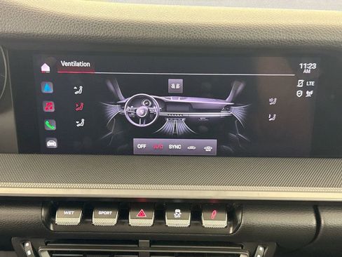 Used 2024 Porsche 911 Carrera image 16