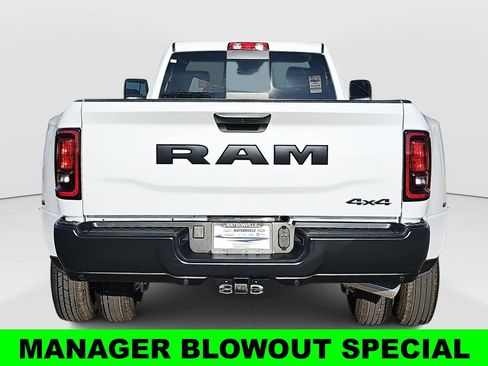 New 2026 RAM 3500 Tradesman AWD/4WD image 4