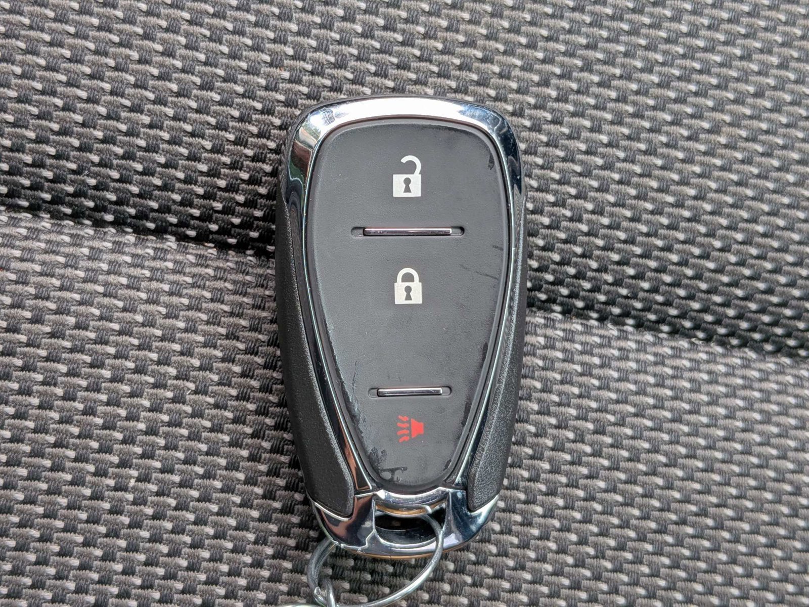 Used 2021 Chevrolet Traverse LS FWD image 29