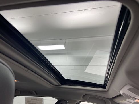 Used 2023 MAZDA CX-5 AWD 2.5 S w/ Preferred Package image 26