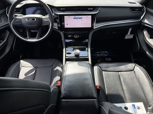 New 2026 Jeep Grand Cherokee L Limited AWD/4WD image 18