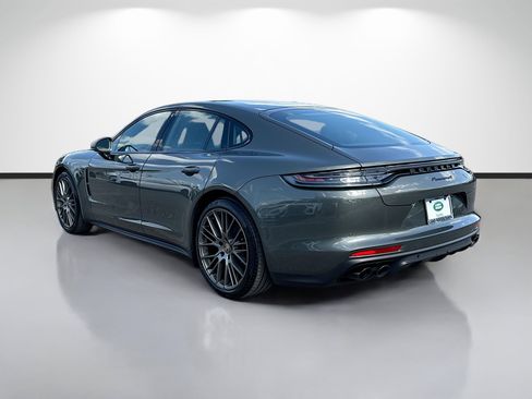 Used 2022 Porsche Panamera 4 Platinum Edition AWD/4WD image 3