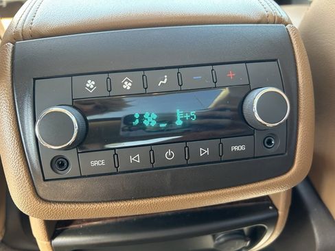 Used 2017 Buick Enclave Premium w/ Experience Buick Package image 29