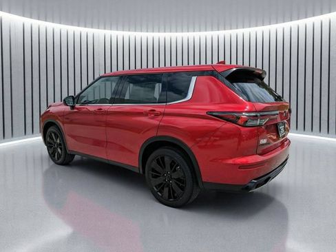 New 2026 Mitsubishi Outlander LE FWD image 6