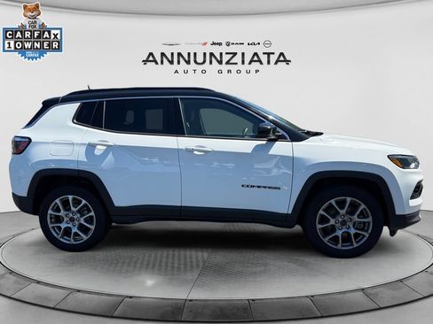 Used 2025 Jeep Compass Limited AWD/4WD image 6