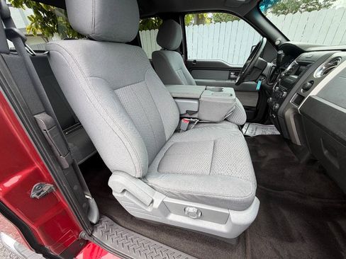 Used 2014 Ford F150 XLT w/ XLT Chrome Package RWD image 8