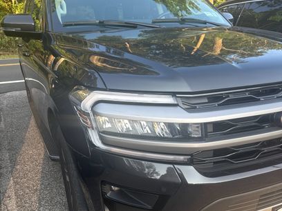 Used 2023 Ford Expedition XLT