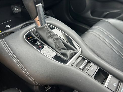Used 2023 Honda HR-V EX-L image 26