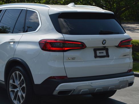 Used 2020 BMW X5 xDrive40i w/ Convenience Package AWD/4WD image 3