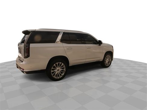 Certified 2022 Cadillac Escalade Premium Luxury image 14