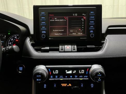 Certified 2021 Toyota RAV4 XLE Premium AWD/4WD image 19