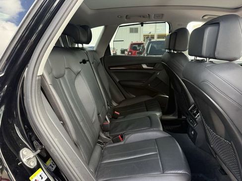 Used 2018 Audi Q5 2.0T Premium Plus w/ Premium Plus Package AWD/4WD image 32