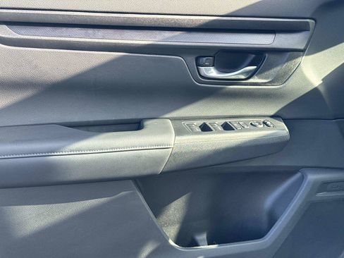 Certified 2024 Honda CR-V EX image 17