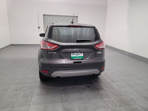 Used 2016 Ford Escape SE FWD image 6