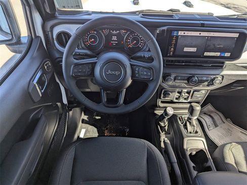 New 2026 Jeep Gladiator Sport image 10