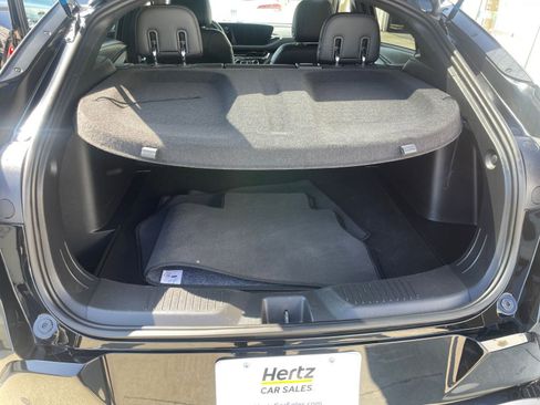 Used 2025 Buick Envista Sport Touring image 31