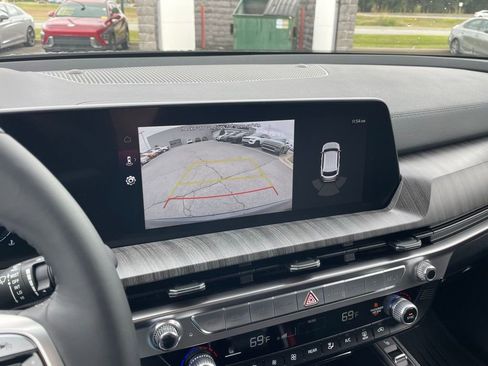 New 2025 Kia Telluride EX w/ EX Captain's Chair Package image 17