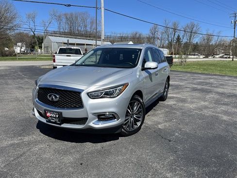 Used 2019 INFINITI QX60 Luxe w/ Essential Package image 1