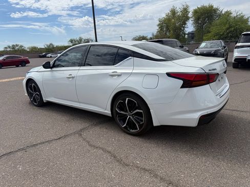 Certified 2023 Nissan Altima 2.5 SR FWD image 7