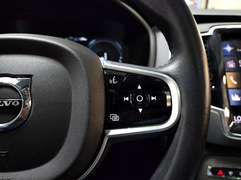 Used 2021 Volvo XC90 T8 Inscription image 36