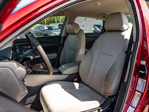 Used 2025 Honda Accord LX image 19