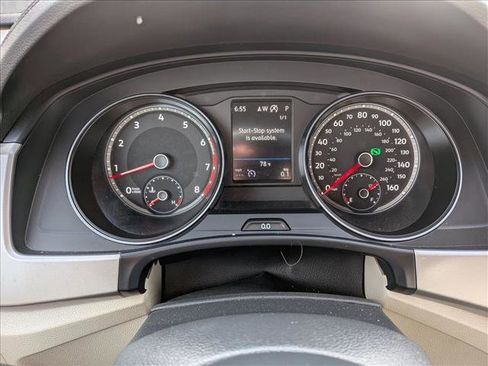 Used 2019 Volkswagen Atlas SE w/ Towing Package image 12