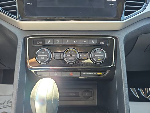 Used 2023 Volkswagen Atlas SE w/ Panoramic Sunroof Package FWD image 20