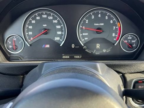 Used 2016 BMW M4 Convertible RWD image 6