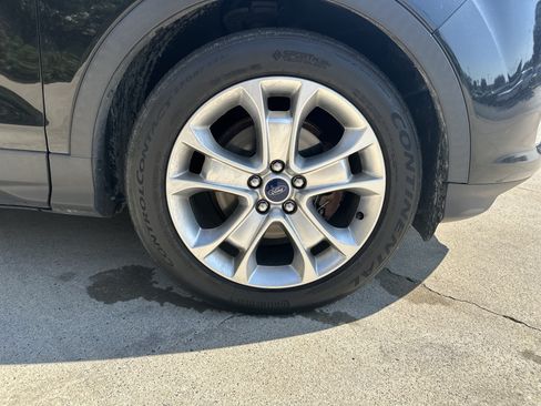 Used 2015 Ford Escape Titanium FWD image 34