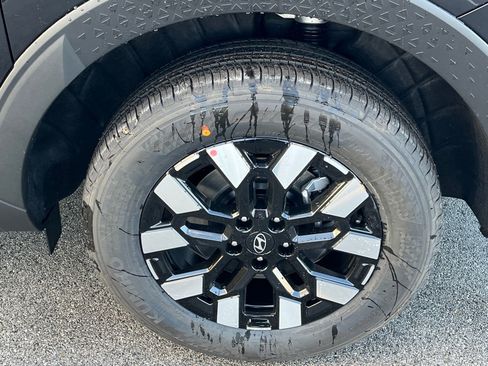 New 2026 Hyundai Santa Cruz SE FWD image 9
