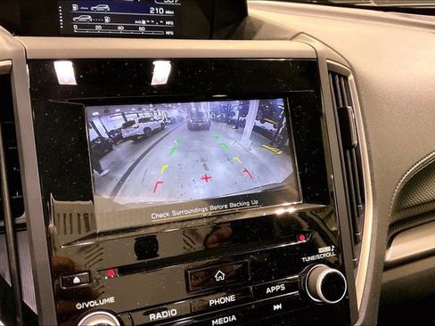 Used 2023 Subaru Forester Premium image 21