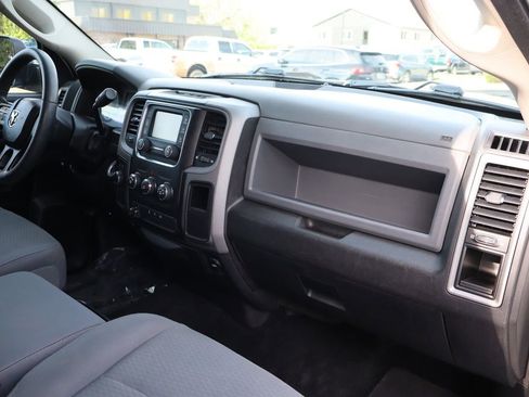 Used 2016 RAM 2500 Tradesman w/ Chrome Appearance Group AWD/4WD image 17