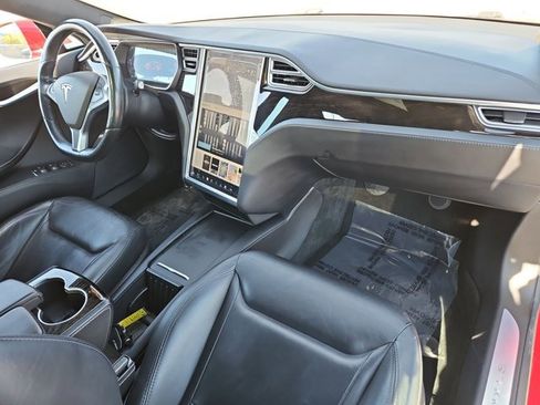 Used 2016 Tesla Model S 60D image 28
