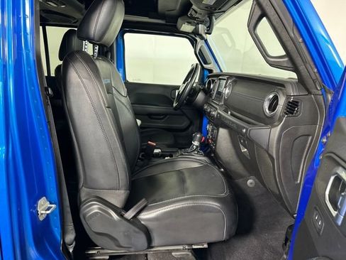 Used 2022 Jeep Wrangler Unlimited Rubicon 4xe w/ Steel Bumper Group image 28