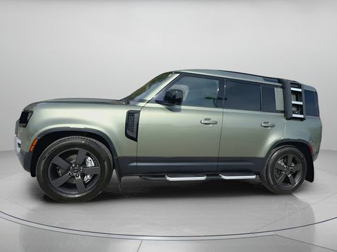 Used 2020 Land Rover Defender 110 HSE image 14