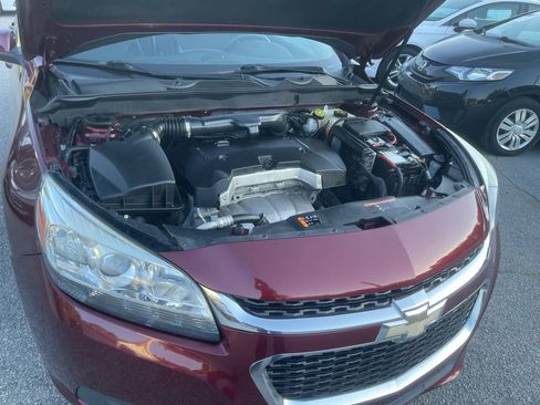 Used 2016 Chevrolet Malibu LT FWD image 34